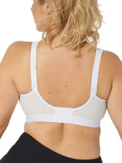 Triumph Triaction Energy Lite Sports Bra - White -Boosted Bras Sales Store braforme triumph triaction energy lite sports bra 10201677 0003 white b2
