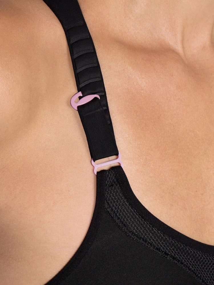 Triumph Triaction Extreme Lite Sports Bra - Black 4 Triumph Triaction Extreme Lite Sports Bra - Black - Image 4